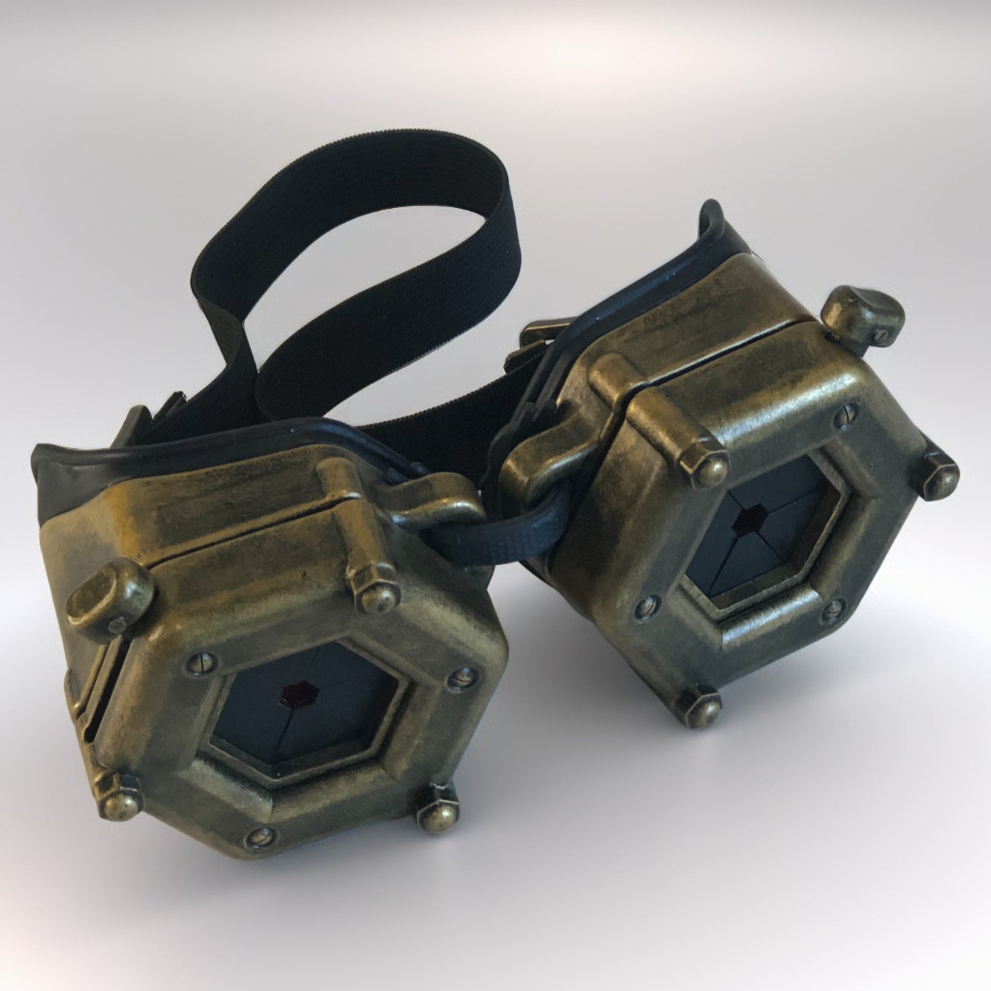 3D-printed steampunk goggles with functional diaphragms