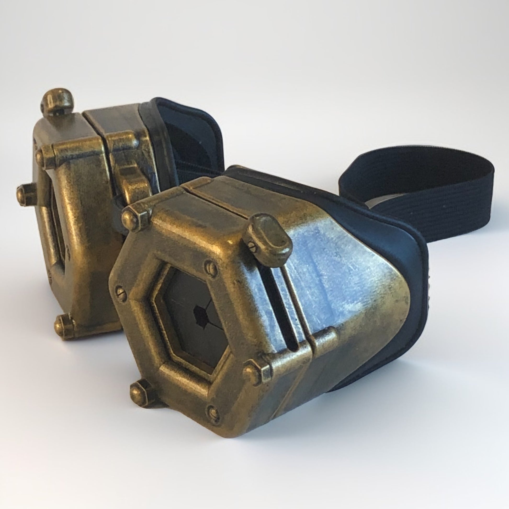 3D-printed steampunk goggles with functional diaphragms