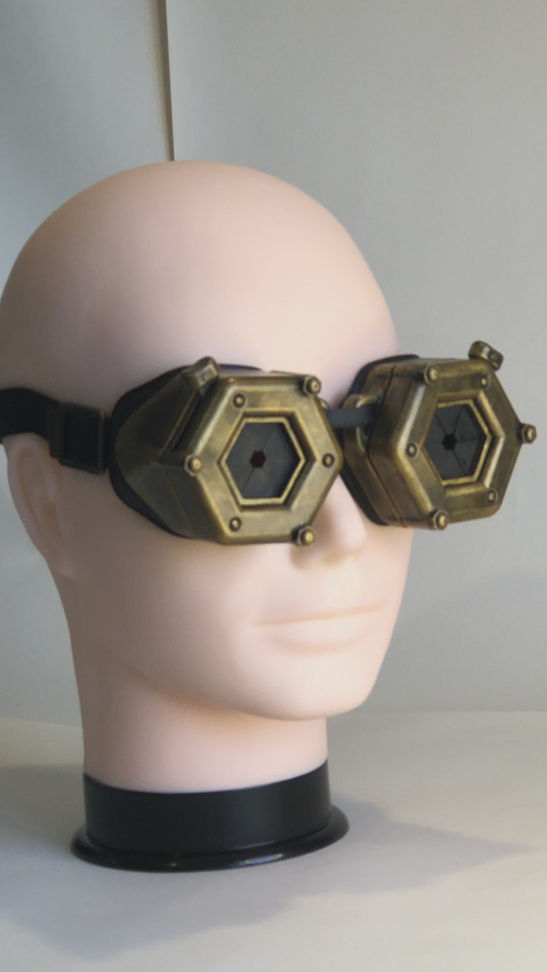 3D-printed steampunk goggles with functional moving diaphragms